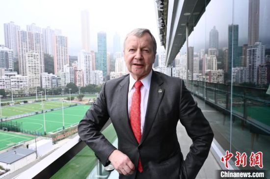 香港赛马会更上一层楼——专访香港赛马会行政总裁应家柏