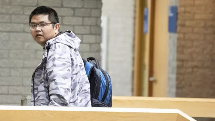 魁北克水电商业间谍案中国籍被告被指曾未经授权发表论文