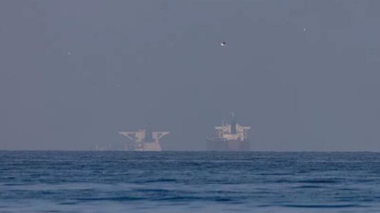 双重封锁霍尔木兹海峡，美伊的筹码博弈何时结束？